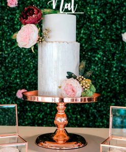 Cake stand displaying wedding cake